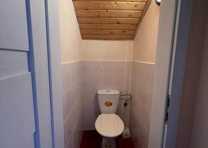 Car-es Panzio 3* Veľký Meder